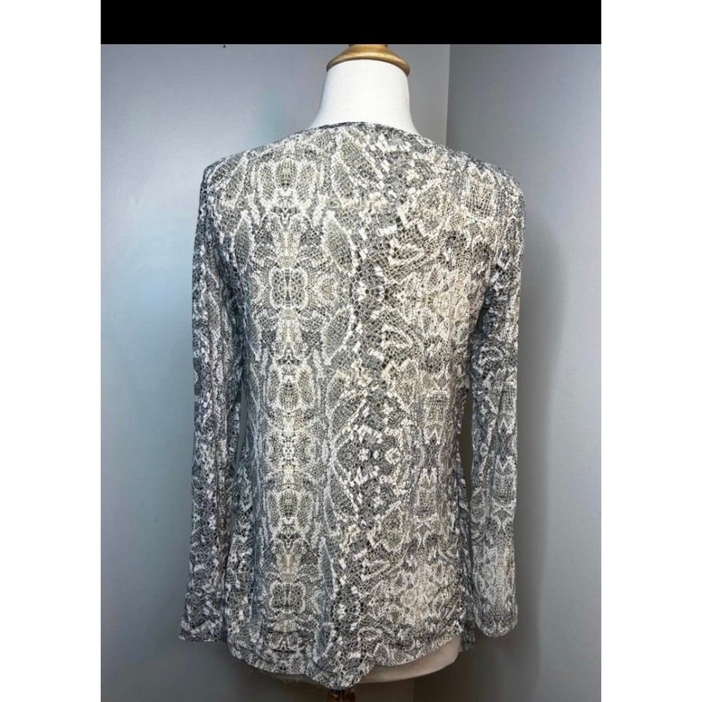 Skye's the Limit Ruffled Patterned Blouse - Picture 4 of 6